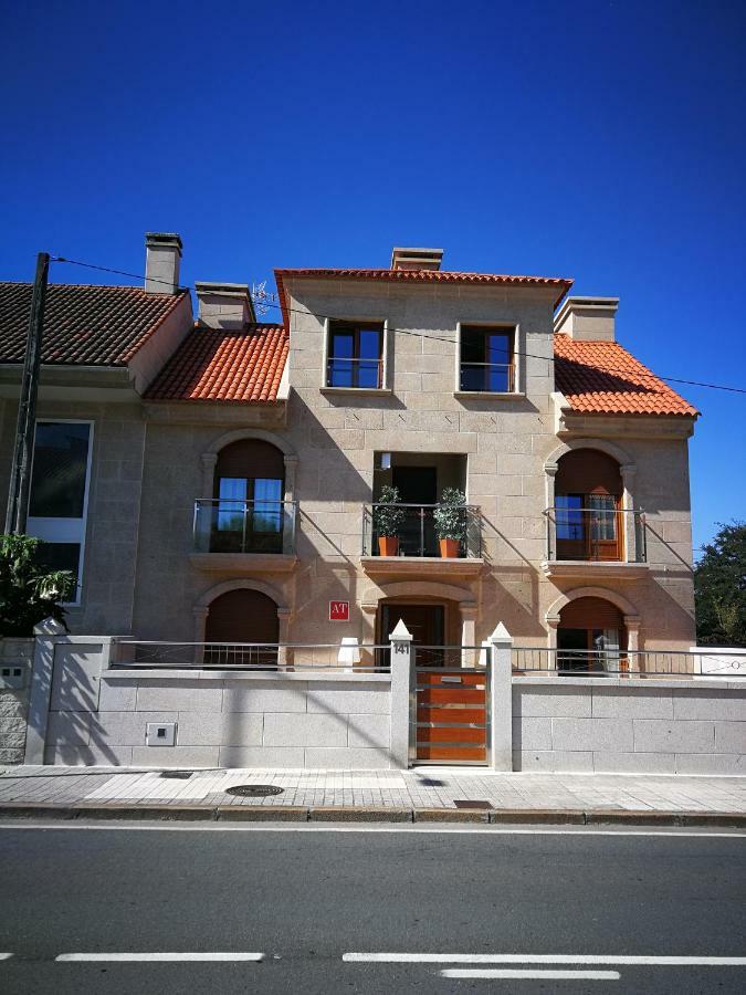 Apartamentos Playa Compostela Vilagarcia de Arousa Exterior foto